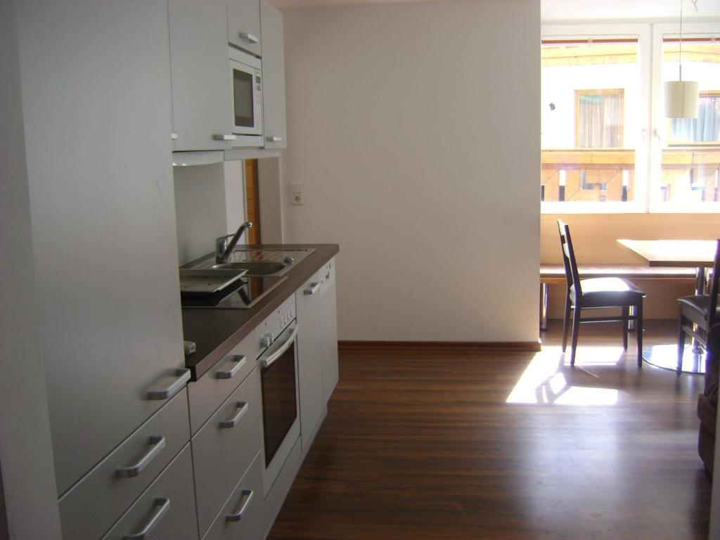 Almandin Apartments Ischgl Room photo